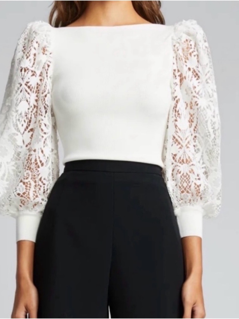 alice + olivia White Ribbed Knit Top with Lace Balloon Sleeves SP